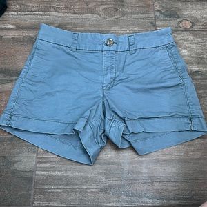 Old Navy Everyday shorts. Size 0 (Juniors)